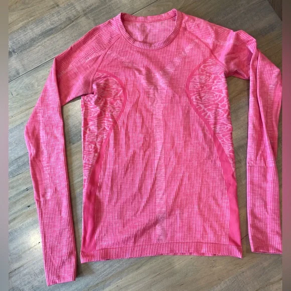 Lululemon Rest Less Pullover - Picture 3 of 10